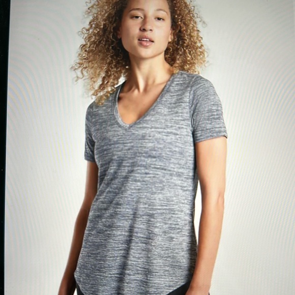 Athleta Breezy T-Shirt - Picture 1 of 7